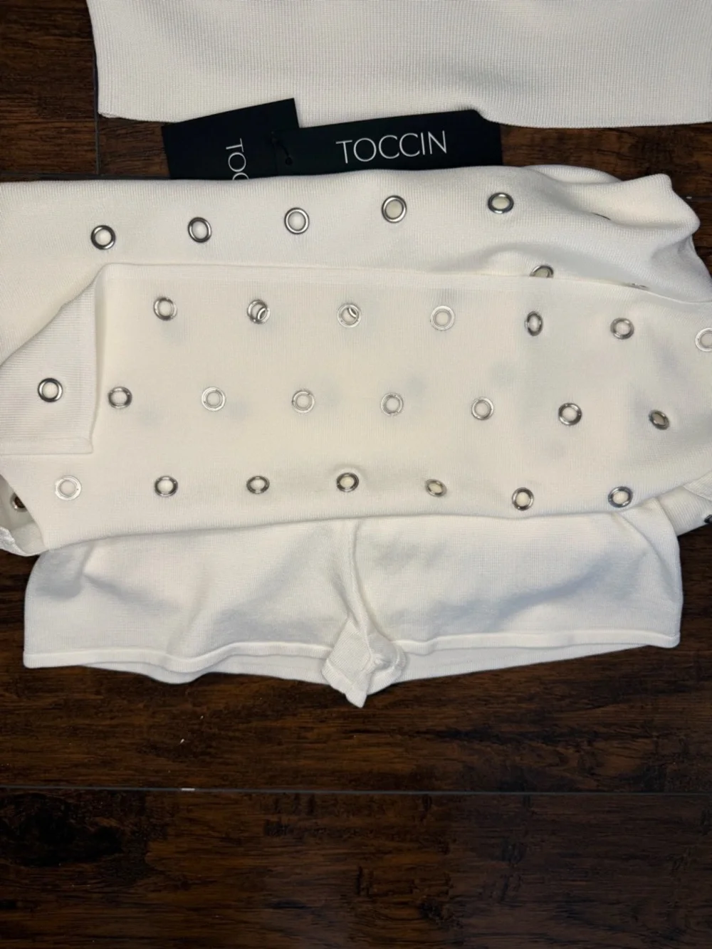 🆕 Toccin Two-Piece SET Noeme Top & Bessi Mini Skort - Picture 9 of 15